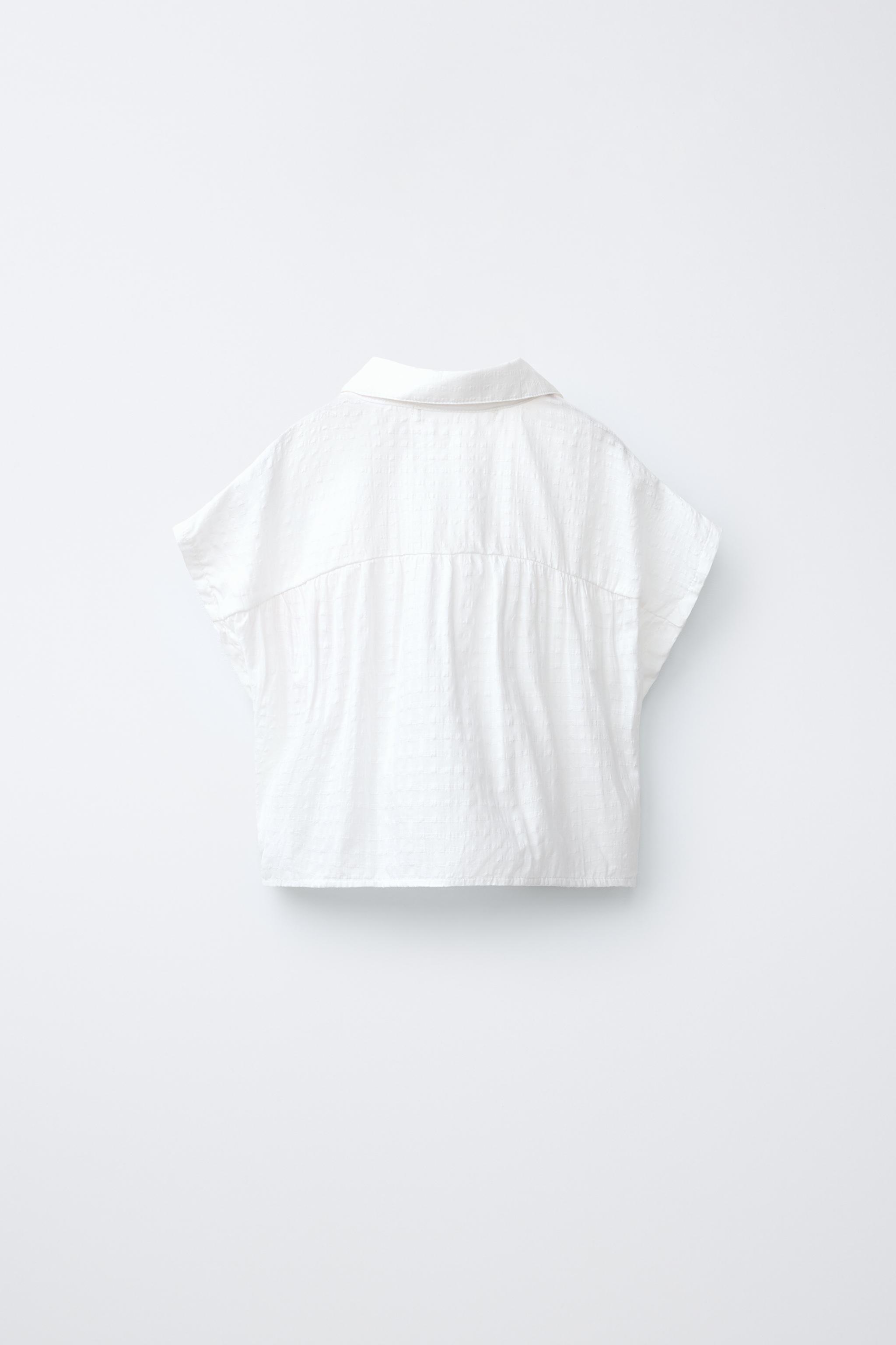 KNOTTED HEART PATCH SHIRT